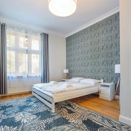 Parkowa, Sun & Snow アパート